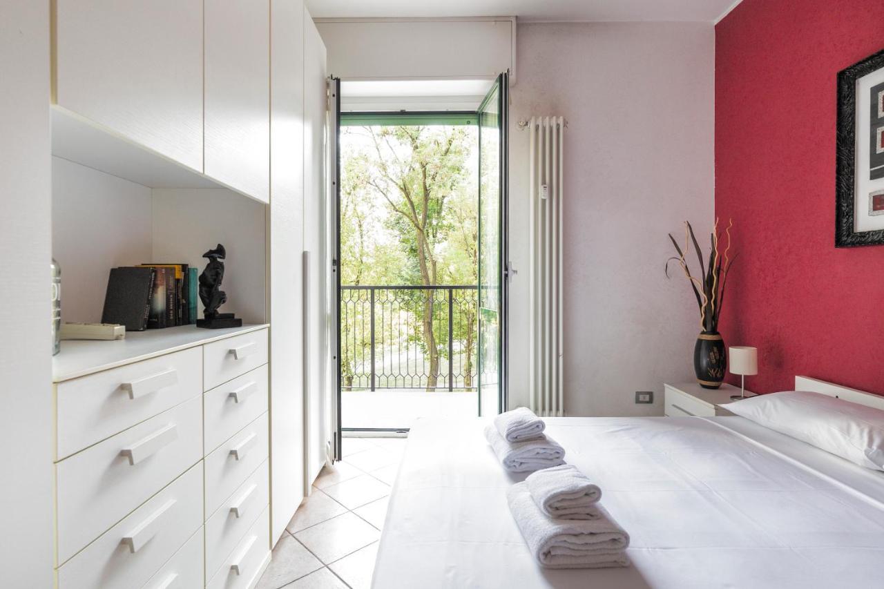 Martesana Flat With Balcony - M1 Gorla And Turro Apartment Milan Exterior photo