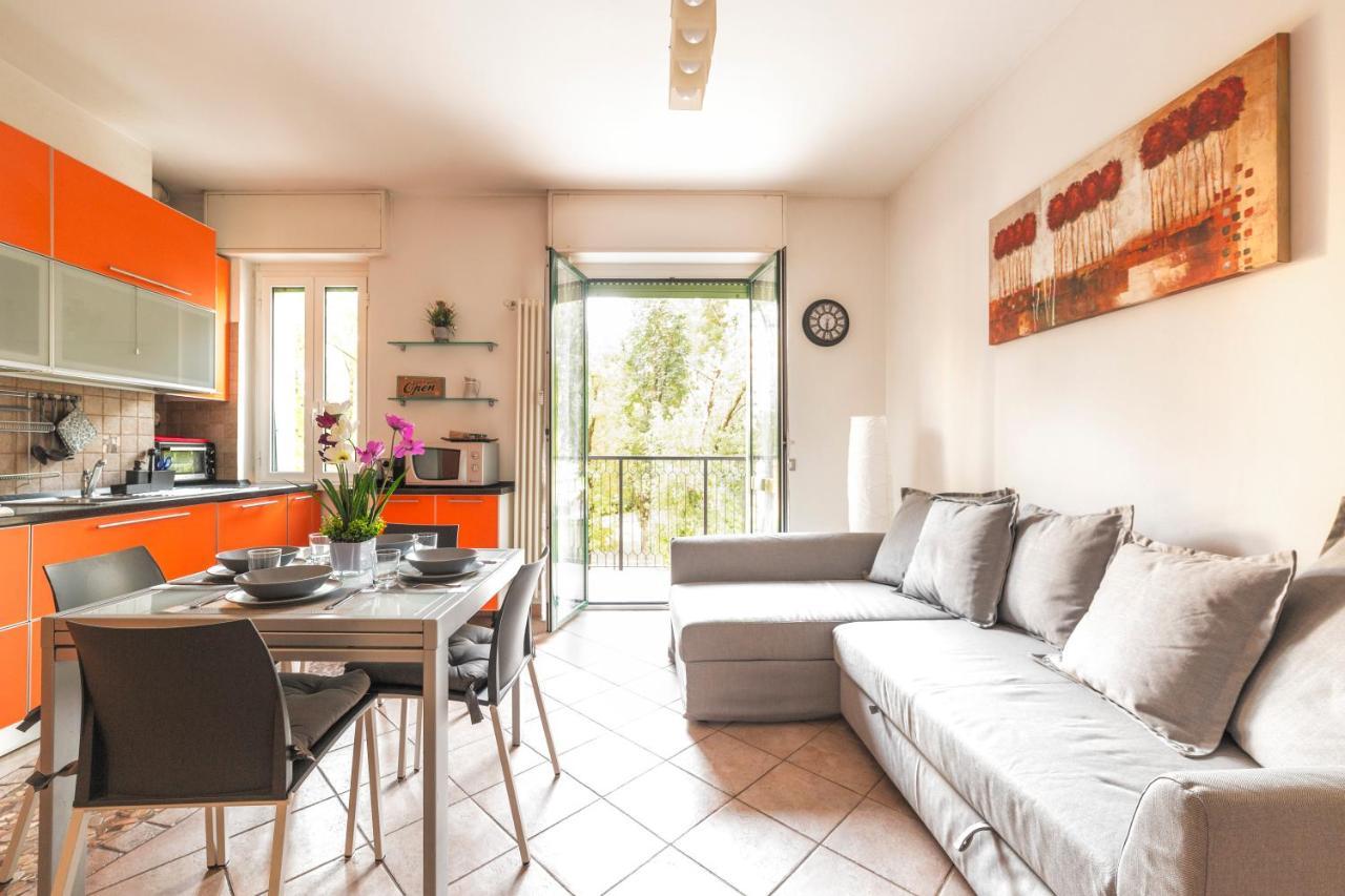 Martesana Flat With Balcony - M1 Gorla And Turro Apartment Milan Exterior photo