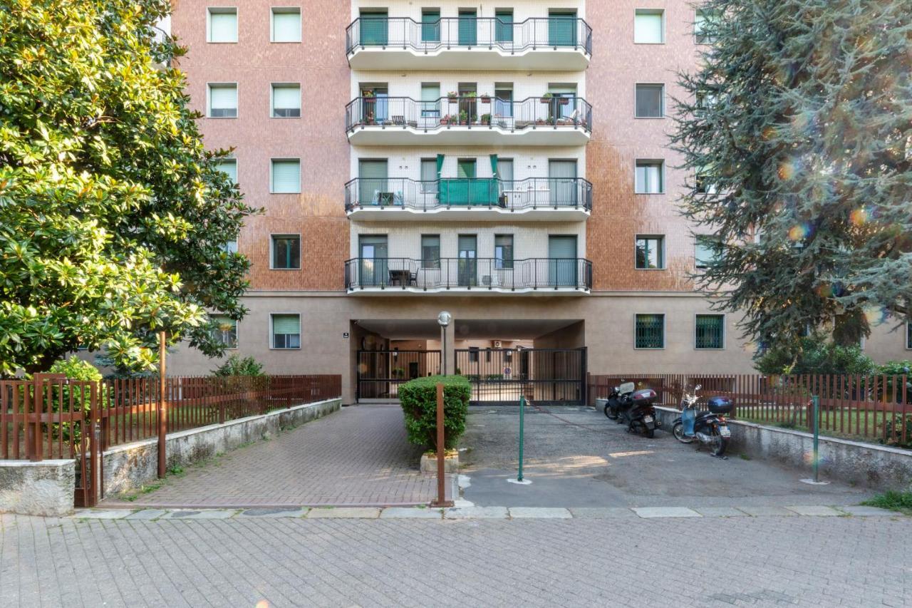 Martesana Flat With Balcony - M1 Gorla And Turro Apartment Milan Exterior photo
